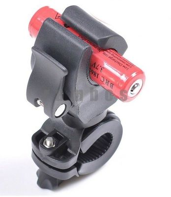 360 °จักรยานไฟฉายไฟฉายเมา Holder คลิปไฟฉาย LED จักรยาน Handlebar Cradle