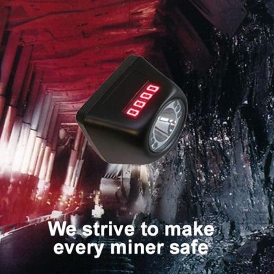 ถ่านหินแบบชาร์จไร้สาย LED เหยียบเครื่องจักรไฟ 3.7V KL4.5LM ด้วย 4500lux
